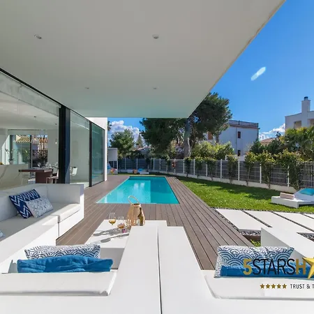 Villa, 180m To Sandy Villa *